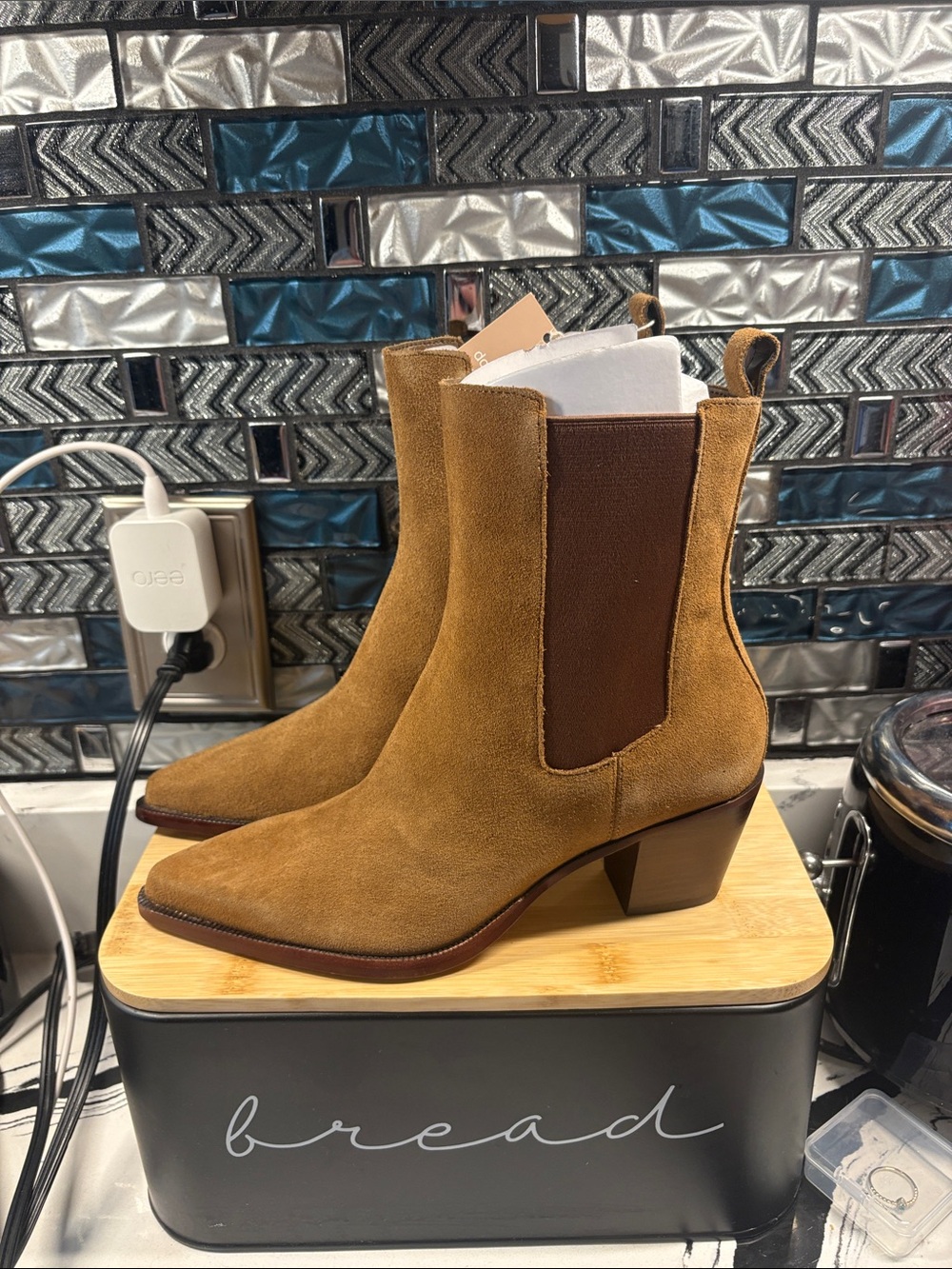 Dolce Vita Tan Suede Pointed Chelsea Ankle Boots - Picture 2 of 10